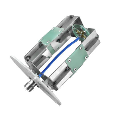 700-1050MHz High Gain Antenna With 100W Power Input For Long Distance And Applications